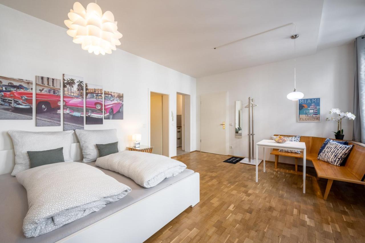 Grosse Altstadtwohnung In Top Lage Zentrum Dresden Exterior foto